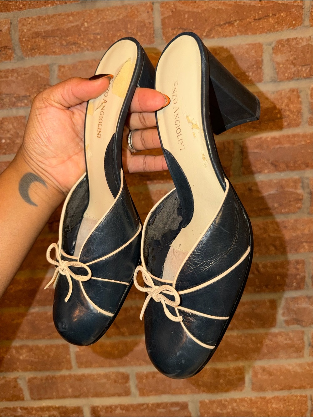 Enzo Angiolini Navy Leather Bow-Trim Block Heel Mules - Picture 2 of 7